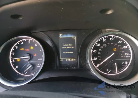 2018 Toyota Camry Se z USA, uszkodzony, nr VIN 4T1B11HK2JU524239